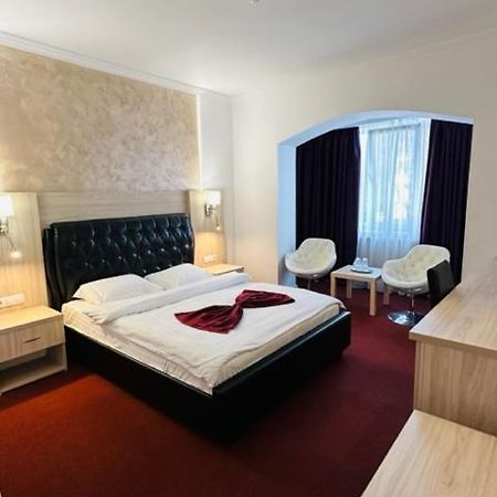 Hotel Bulevard Prestige Slatina  Extérieur photo