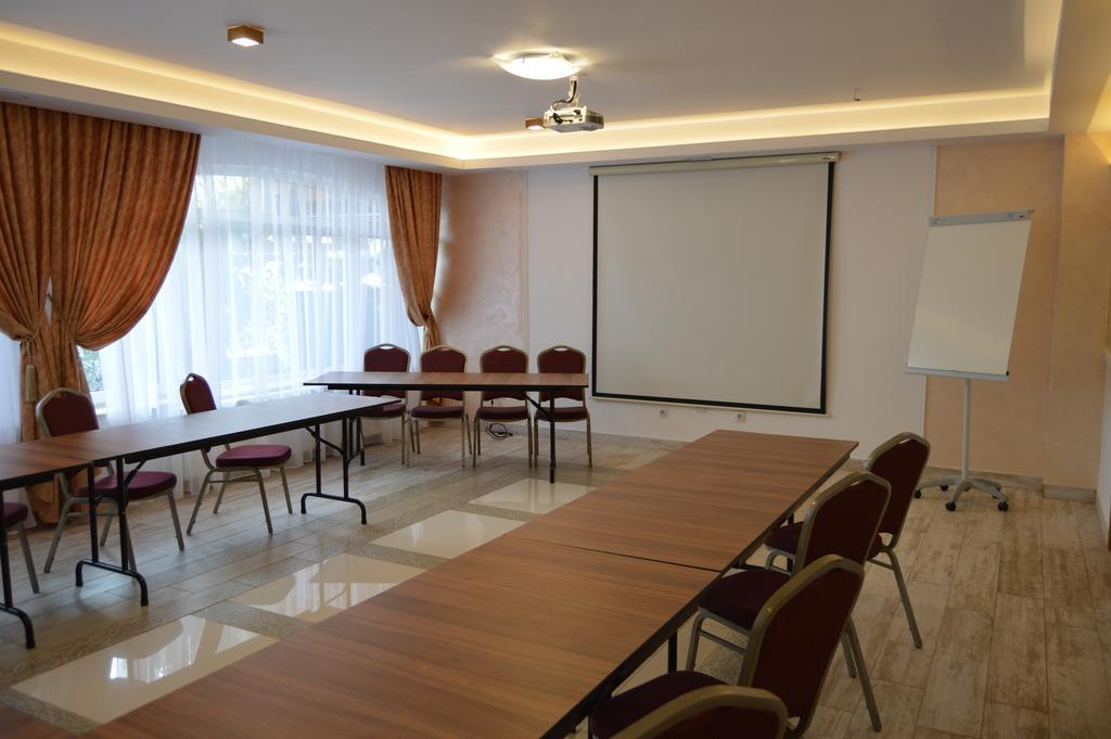 Hotel Bulevard Prestige Slatina  Extérieur photo