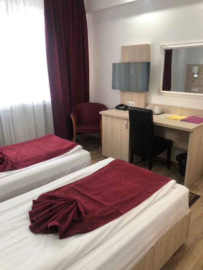 Hotel Bulevard Prestige Slatina  Extérieur photo
